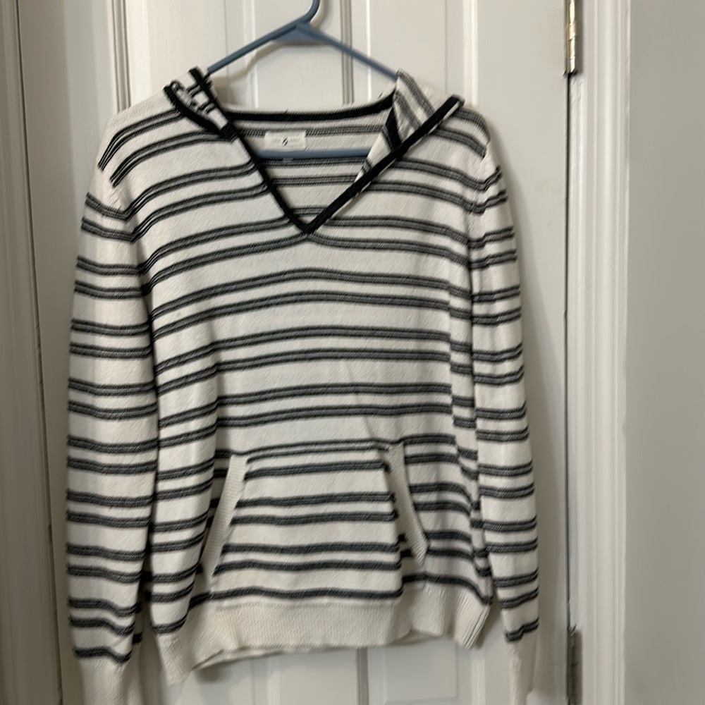 Lou & Grey Womens Medium Hooded Pullover Sweater Front Pouch White Gray Striped